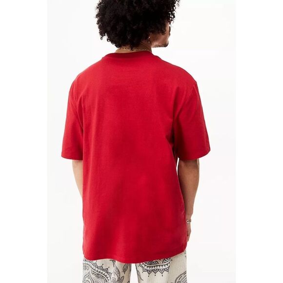 GUESS x PLEASURES Red Portrait Drew Barrymore T-Shirt - Picture 5 of 5